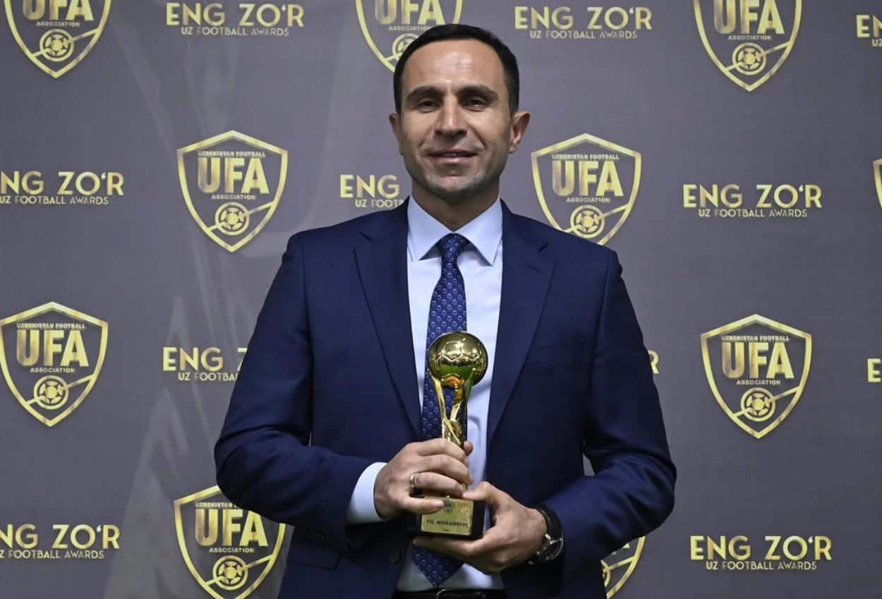 Timur kapadze eks pelatih uzbekistan dikabarkan siap latih timnas indonesia