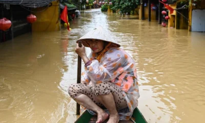 Vietnam dilanda banjir besar, 90 orang tewas dan 12 lainnya hilang