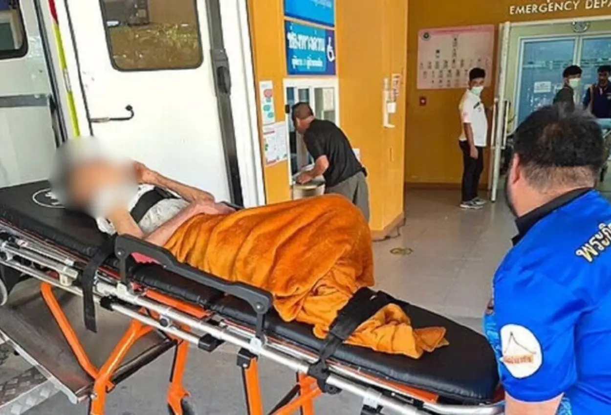 Wanita di thailand ternyata masih hidup di dalam peti saat hendak dikremasi