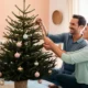 12 ide dekorasi pohon natal yang sederhana tapi mewah!