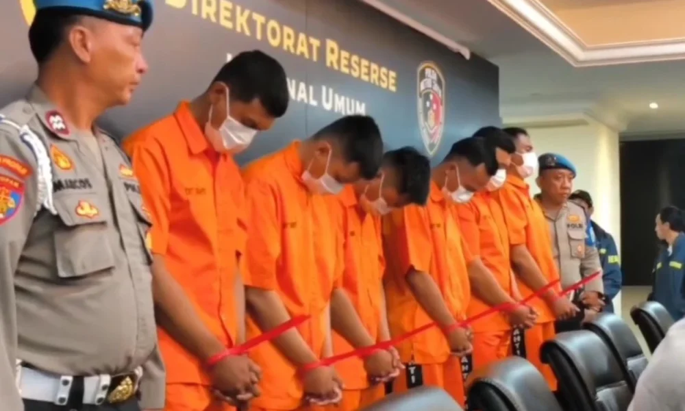 6 polisi jadi tersangka usai keroyok mata elang hingga tewas di kalibata