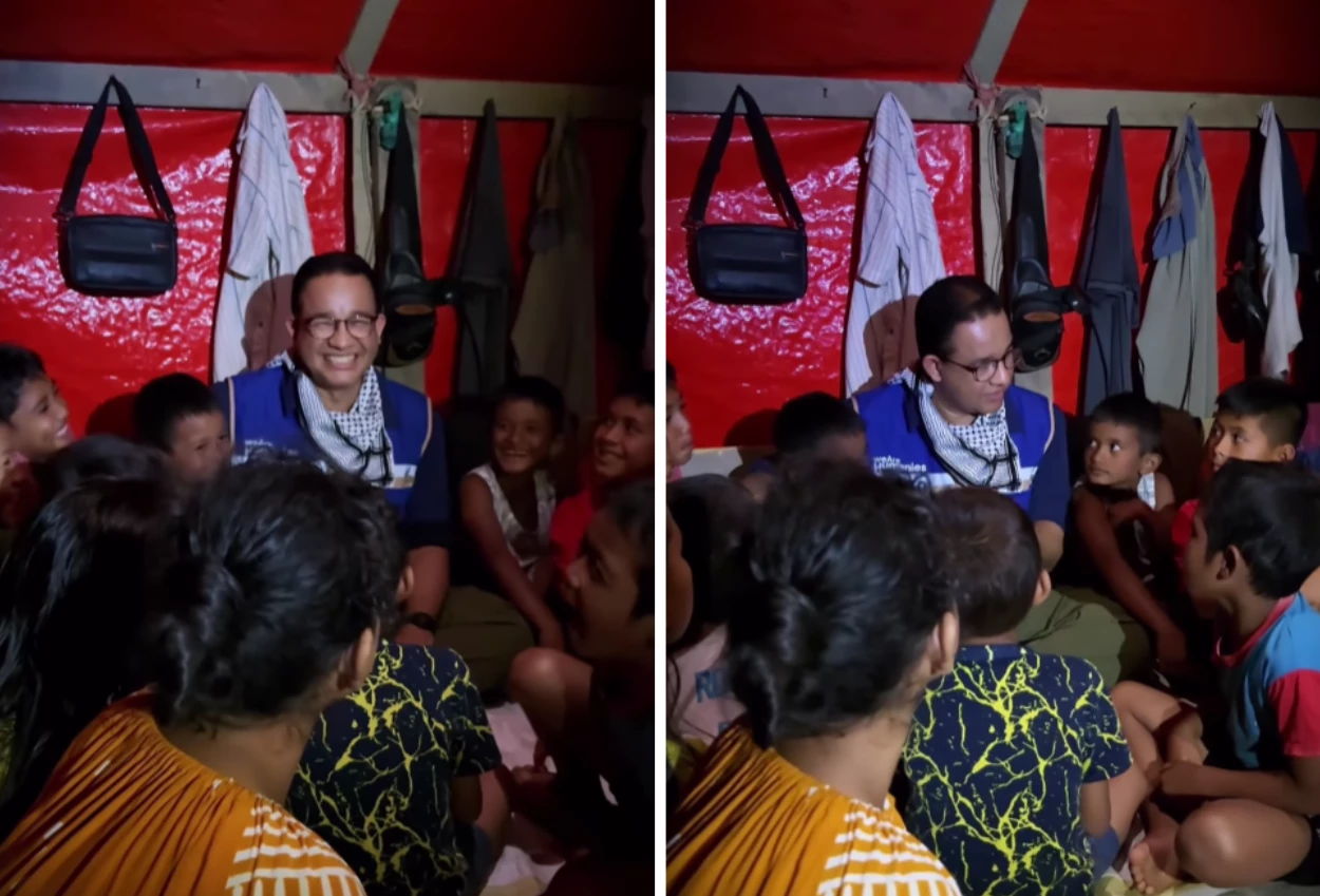 Anies baswedan terbang ke aceh tamiang, bawa bantuan sekaligus mendongeng untuk anak korban bencana