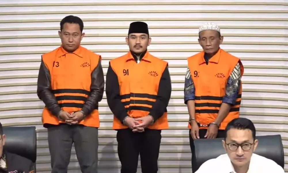 Ayah bupati ade kuswara ikut ditangkap kpk saat ott di bekasi