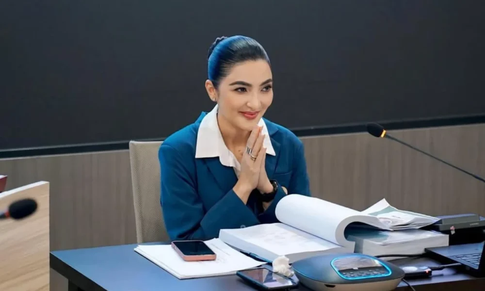 Bangga bisa lulus ujian kelayakan doktoral, ashanty harus kuat mental