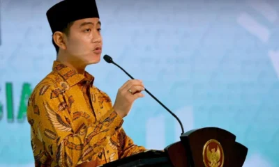 Bela ferry irwandi dkk galang dana, gibran rakabuming gerakan warga bantu warga jadi kekuatan bangsa kita