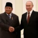 Bertemu prabowo di kremlin, putin siap bantu indonesia kembangkan nuklir