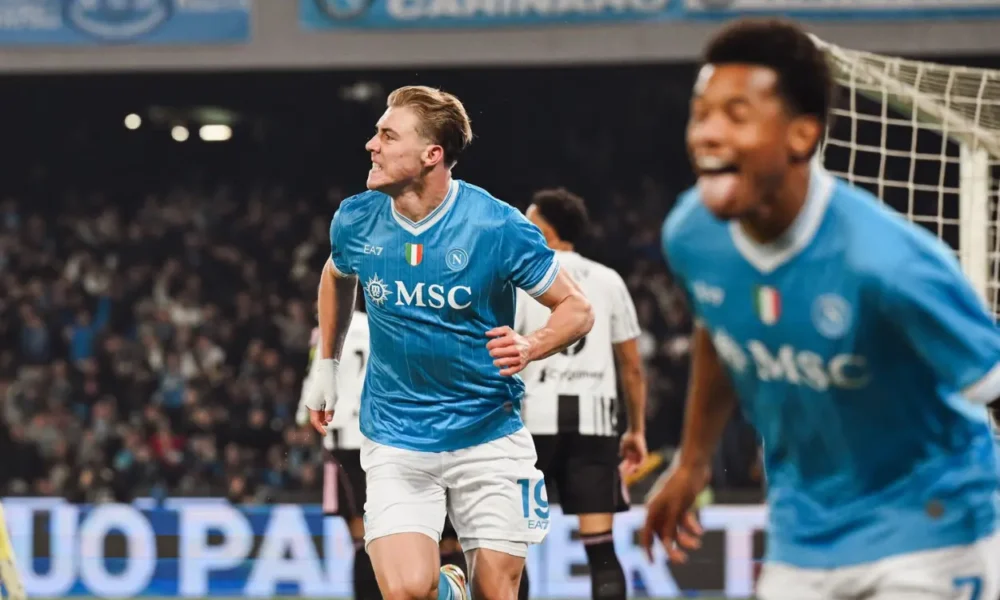 Brace hojlund bawa napoli geser inter dipuncak klasemen serie a