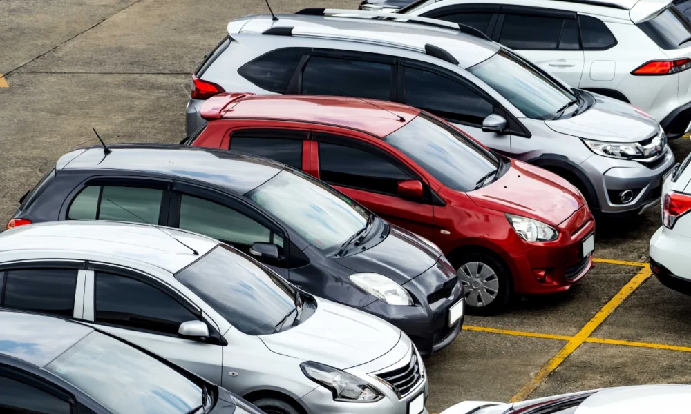 Daftar harga mobil lcgc desember 2025, temurah rp138 juta!