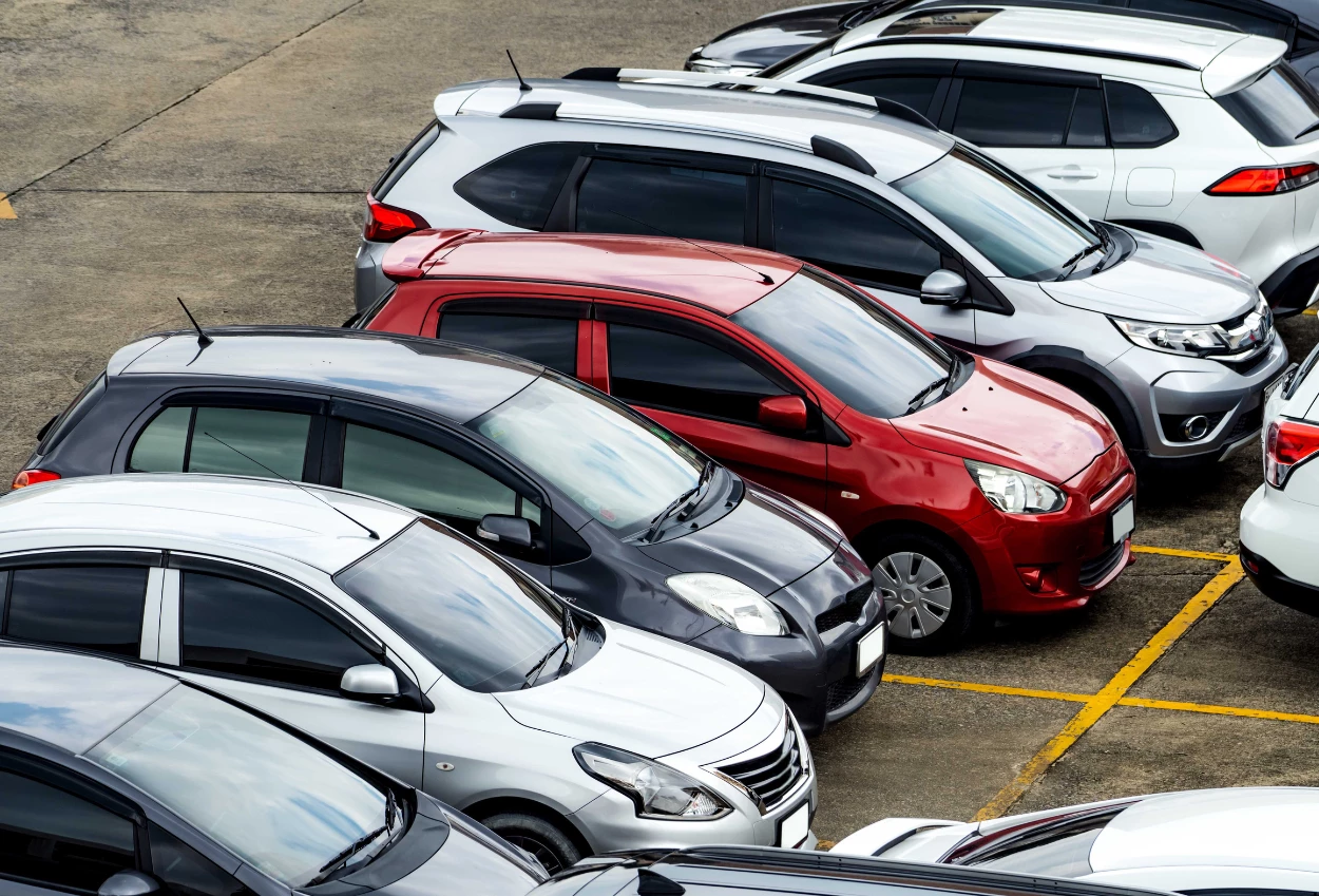 Daftar harga mobil lcgc desember 2025, temurah rp138 juta!