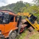 Eks dprd pasaman meninggal dunia tertimpa alat berat saat antarkan bantuan untuk korban bencana sumatra