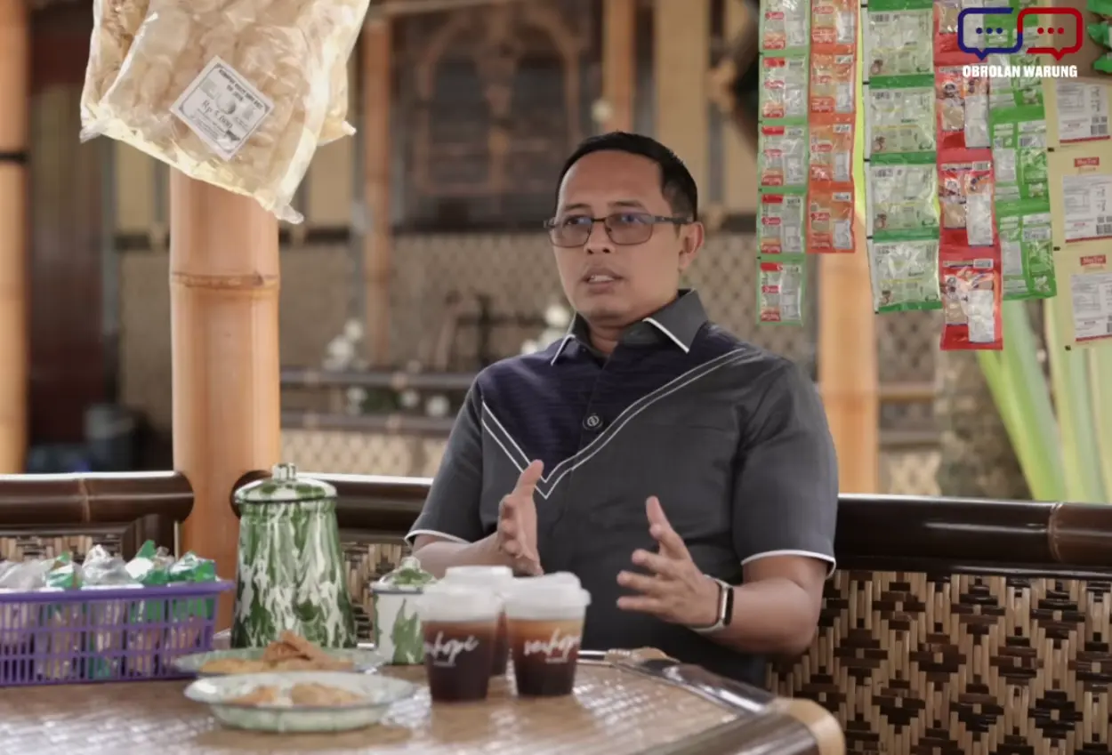Hasan nasbi sebut kebiasaan ngopi dan makan gorengan picu penggundulan hutan