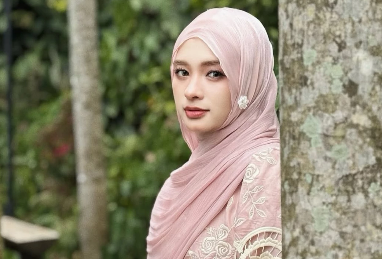 Inara rusli depresi buntut kasus dugaan perselingkuhan dengan insanul fahmi