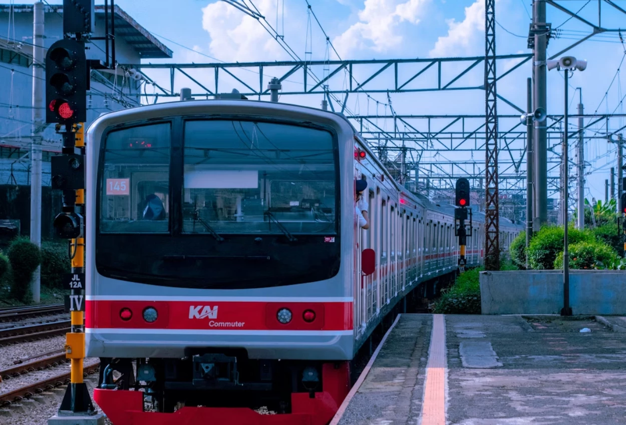 Jangan sampai kelewat! ini cara dapat diskon 30% tiket kereta libur nataru 2025 2026