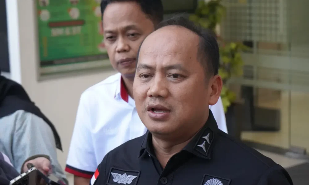 Kejagung tetapkan jaksa yang terjaring ott kpk di banten sebagai tersangka