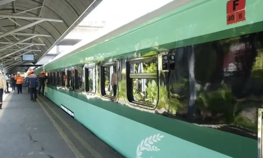 Kereta petani pedagang resmi beroperasi 1 desember 2025