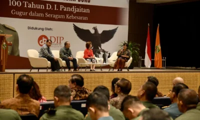 Kisah di balik buku d.i. pandjaitan mengurai jejak sang pahlawan lewat suara orang orang terdekat