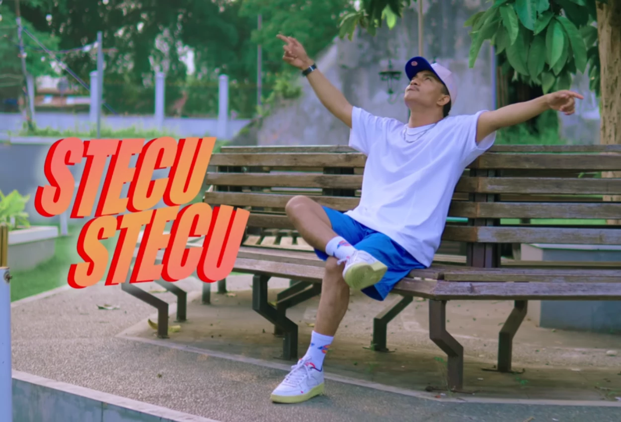 Lagu stecu stecu duduki peringkat 8 di tiktok's top global song, kalahkan billie eilish dan coldplay!