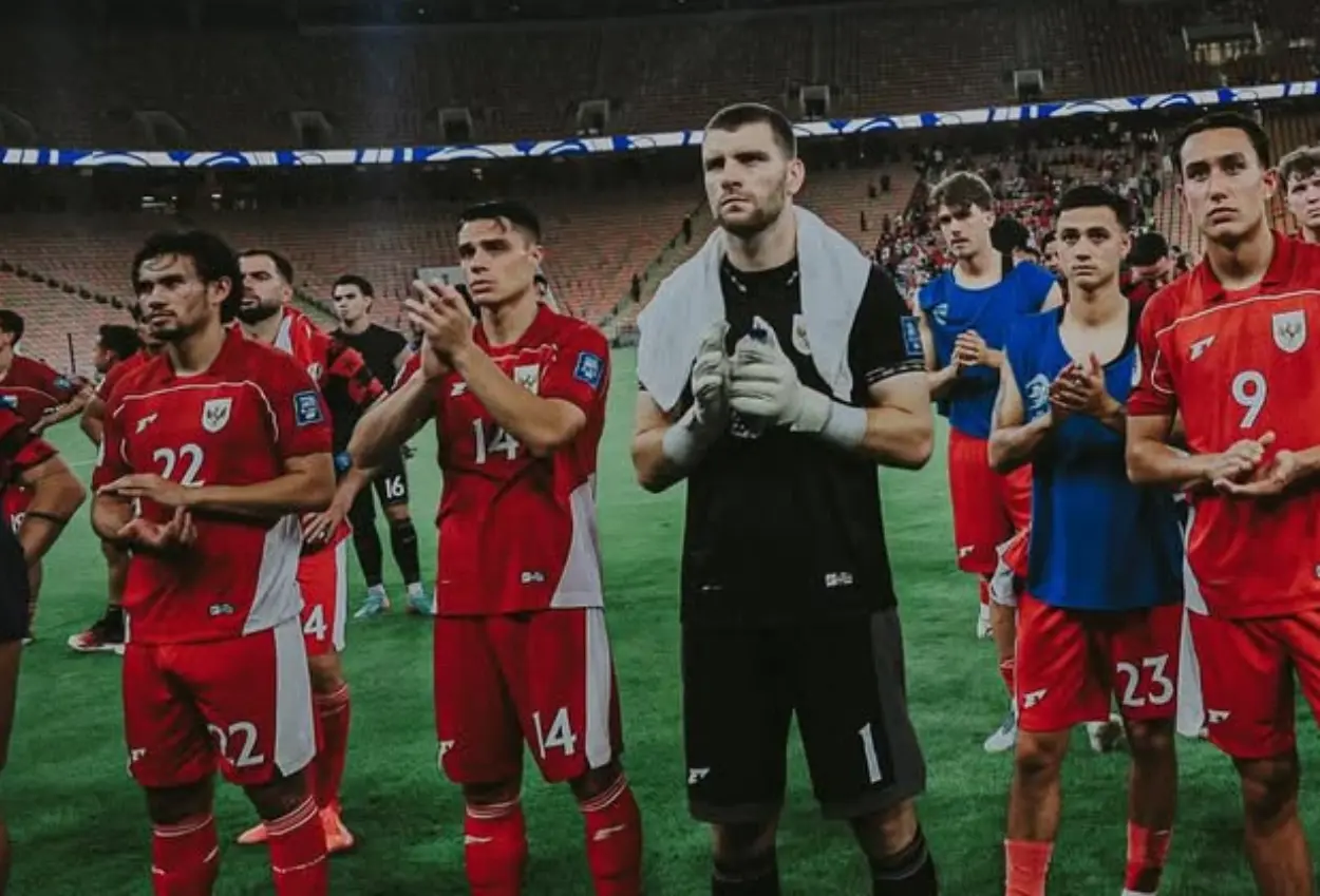 Maarten paes dan joey pelupessy dikabarkan gabung persib mulai januari 2026