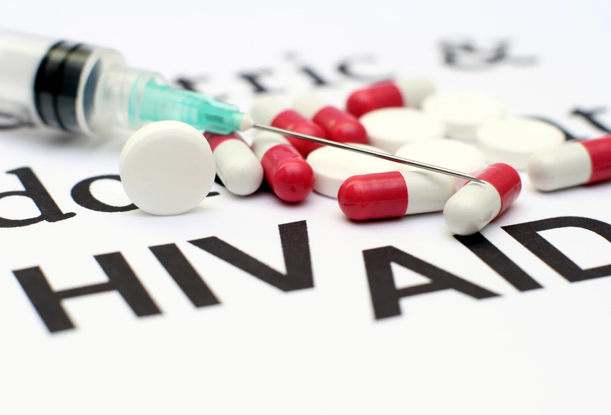 Mengenal hiv & aids lebih dalam penyebab, risiko, dan langkah pengobatan