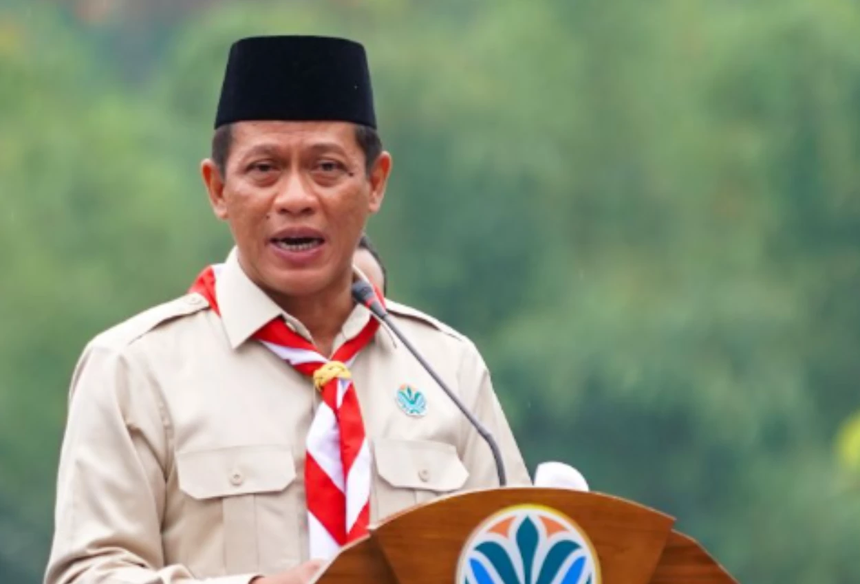 Menteri lh akui keterbatasan pengawasan usaha di tengah kritik soal banjir sumatra