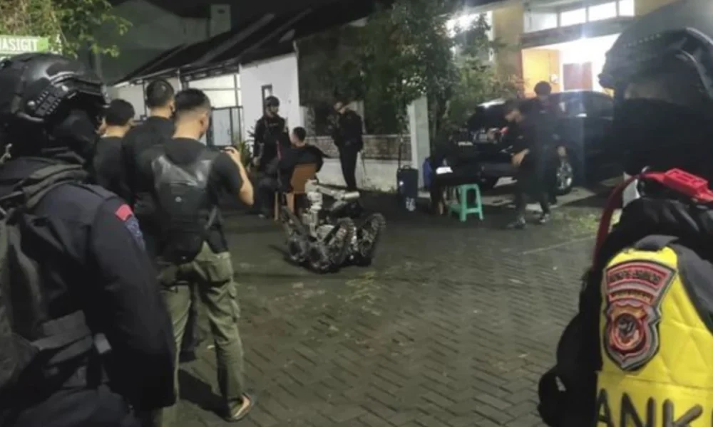 Pelajar di garut ditangkap densus 88, diduga terpapar neo nazi
