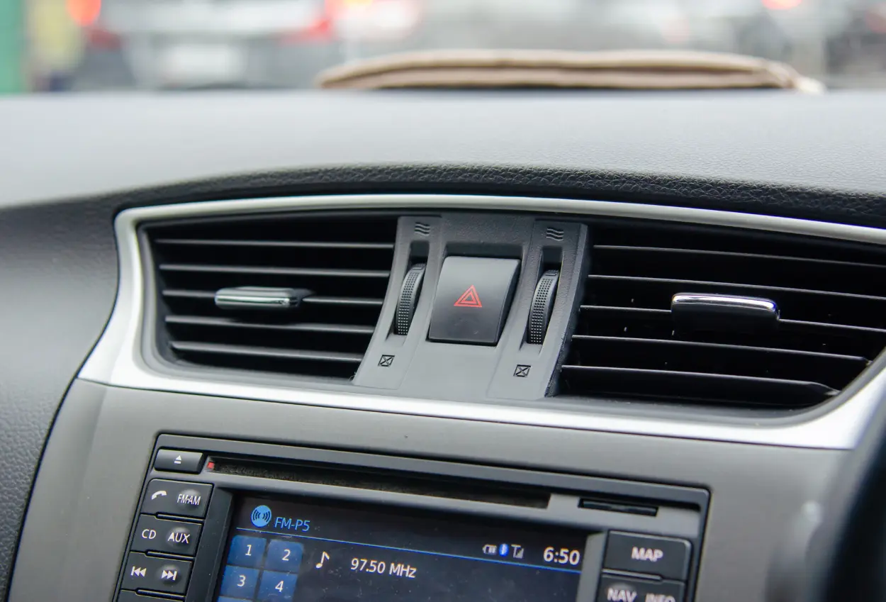 Penyebab ac mobil tak dingin saat perjalanan jauh