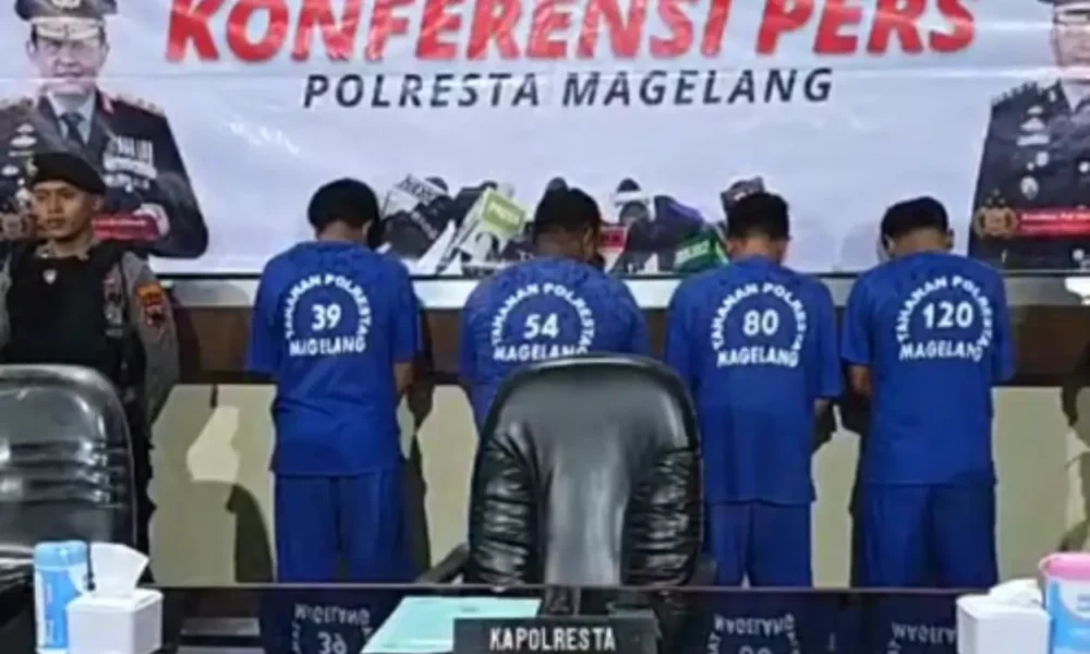 Polresta magelang ringkus empat debt collector yang culik ibu dan balita