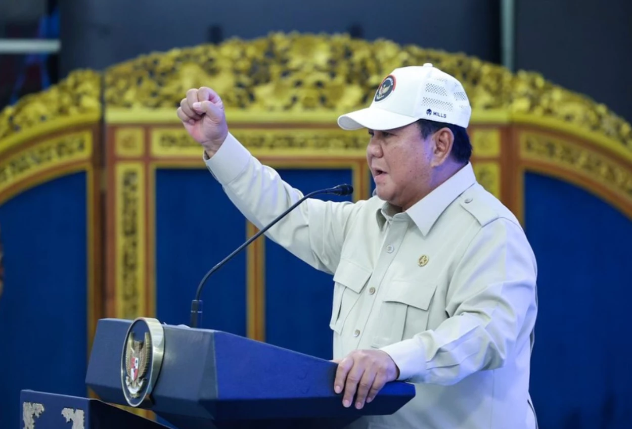 Prabowo janji tambah bonus rp1 miliar untuk atlet peraih medali emas di sea games!