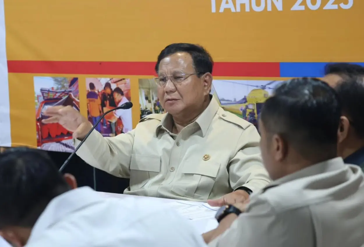 Prabowo pastikan pangan aman dan mulai percepat perbaikan jembatan di aceh