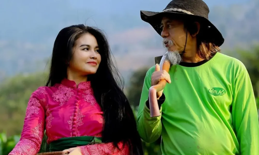 Profil karina ranau, istri epy kusnandar