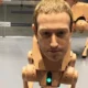 Robot anjing berkepala mark zuckerberg dan elon musk ludes terjual seharga rp1,5 m!