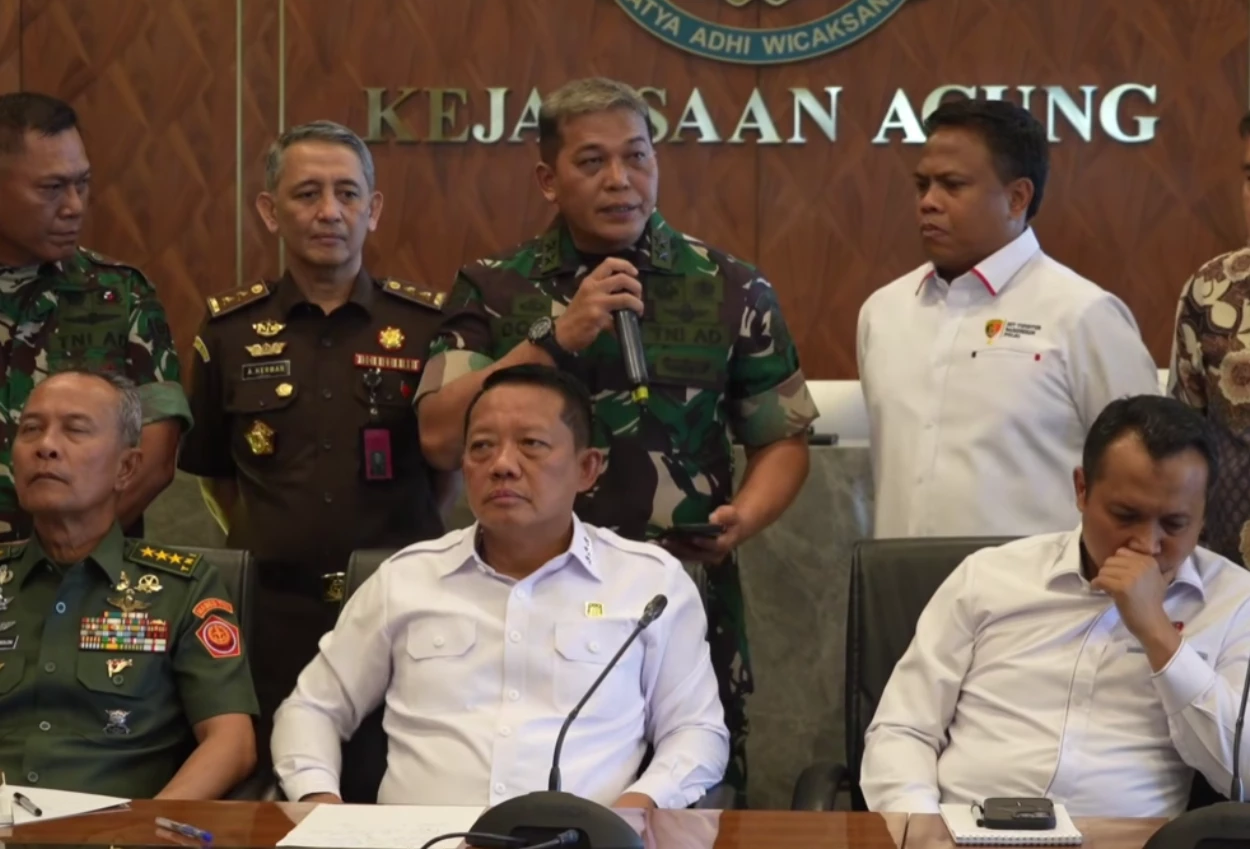 Satgas pkh 31 perusahaan diduga penyebab banjir sumatra, paling banyak di sumbar