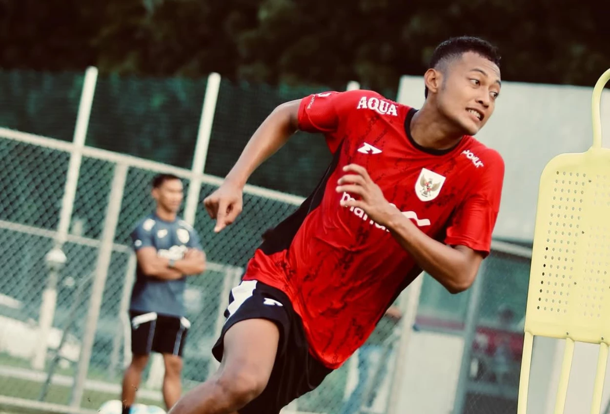 Sosok rifqi ray farandi, pengganti marselino ferdinan di sea games 2025