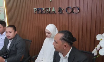 Tak lagi sejalan, tim kuasa hukum inara rusli pilih mundur