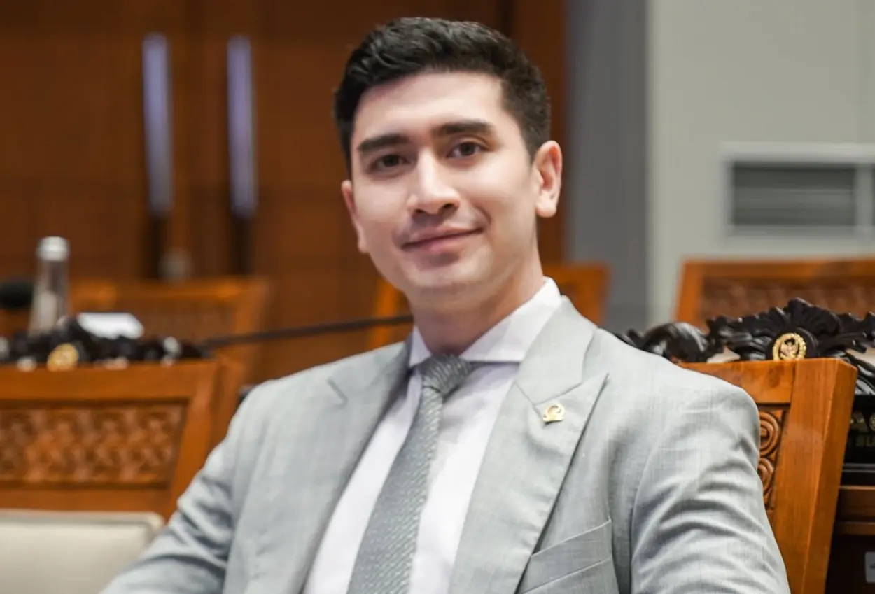 Verrell bramasta buka loker untuk jadi staf ahli dpr
