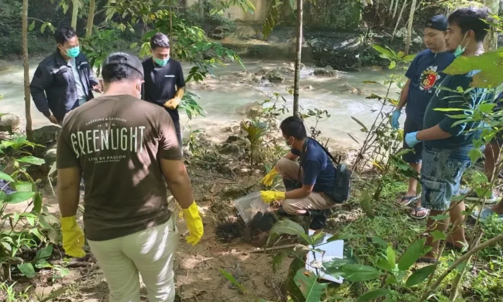 Warga baubau sultra temukan mayat wanita hangus tanpa busana