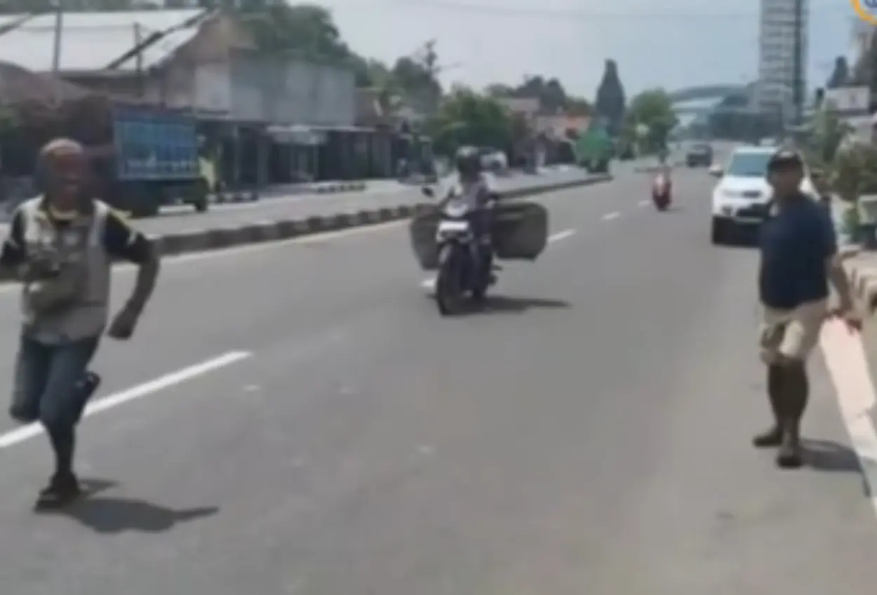 Wartawan diusir saat liput sppg dugaan keracunan mbg di ngawi
