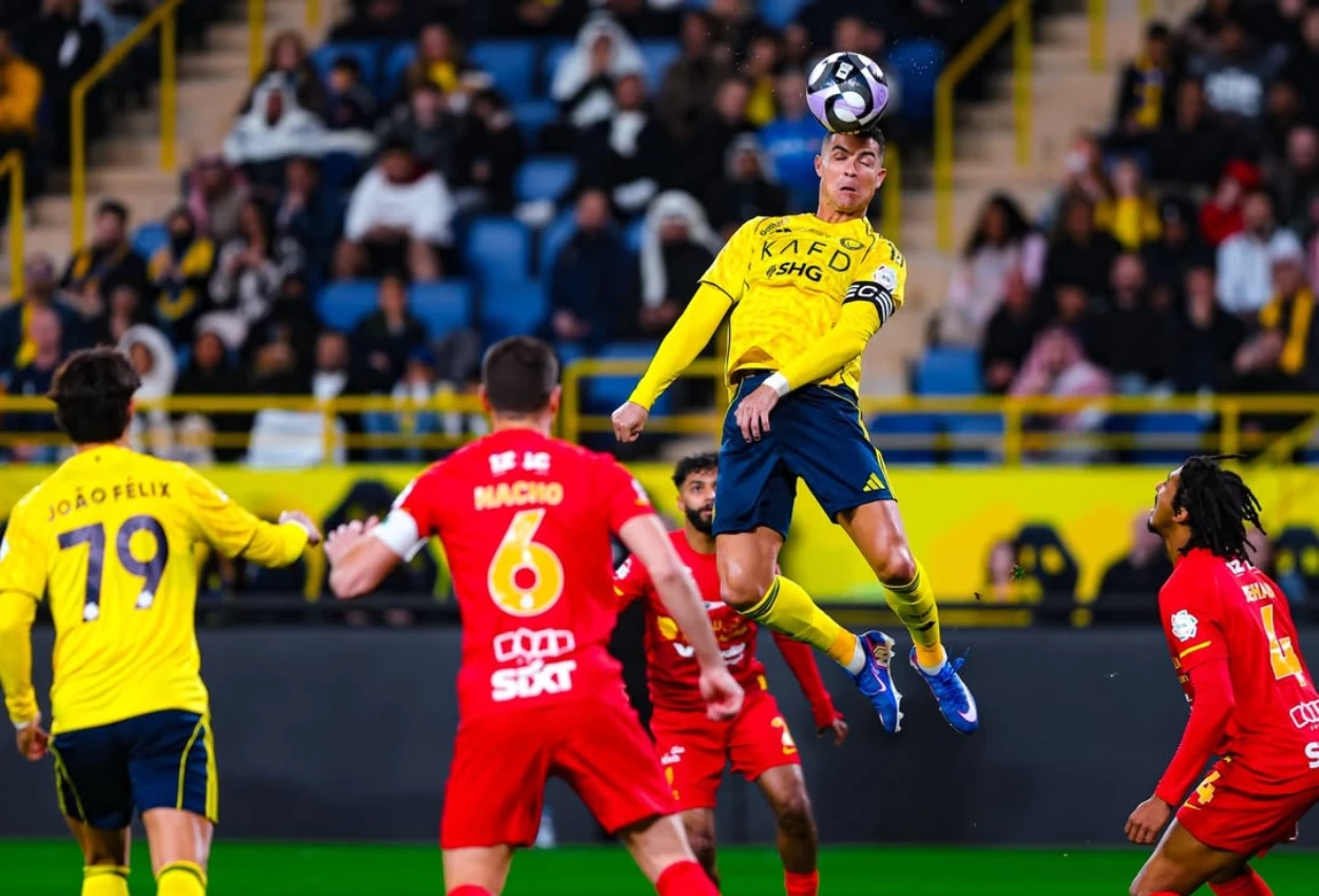 Al nassr vs al qadsiah 1 2 tim ronaldo keok