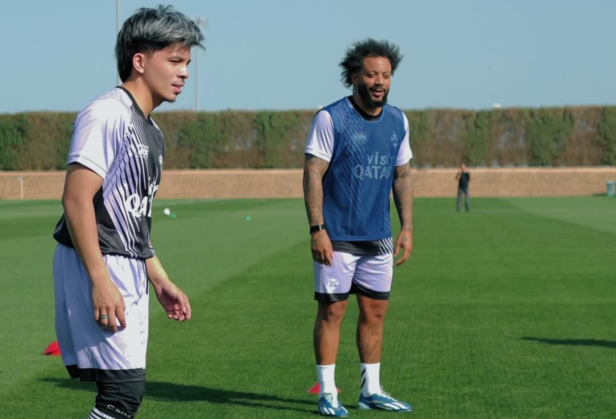Atta halilintar diundang main bola ke qatar bareng pemain legend dan konten kreator terkenal (1)