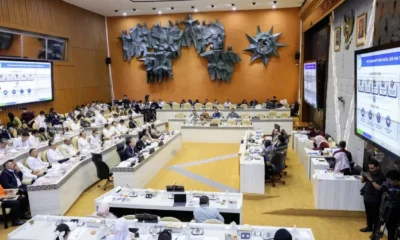 Bmkg ungkap kondisi cuaca saat pesawat atr jatuh awan cumulonimbus tebal