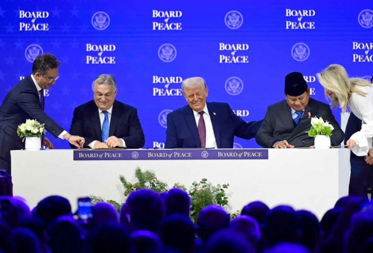 Bertemu prabowo, trump pria tangguh