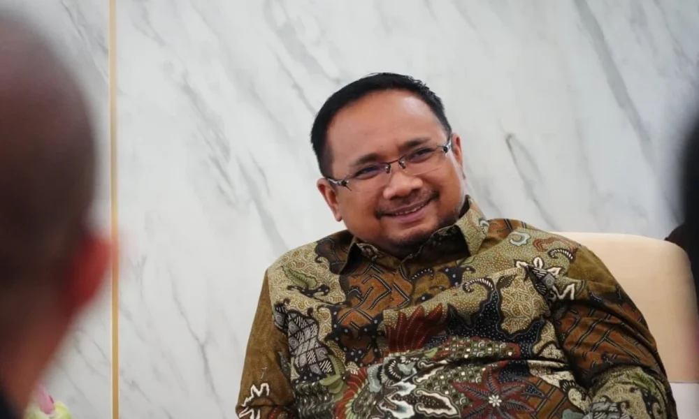 Breaking news! yaqut cholil qoumas resmi jadi tersangka korupsi kuota haji