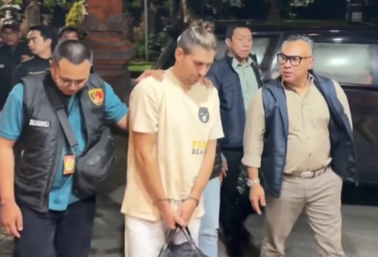Buron kelas kakap asal eropa dideportasi dari bali!