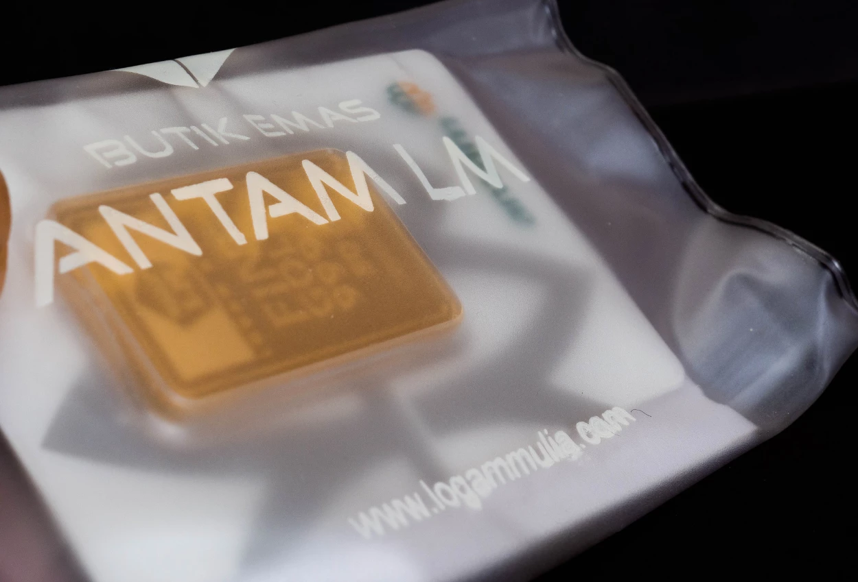 Cek harga emas antam hari ini 16 januari 2026 ada antam, galeri24, hingga ubs