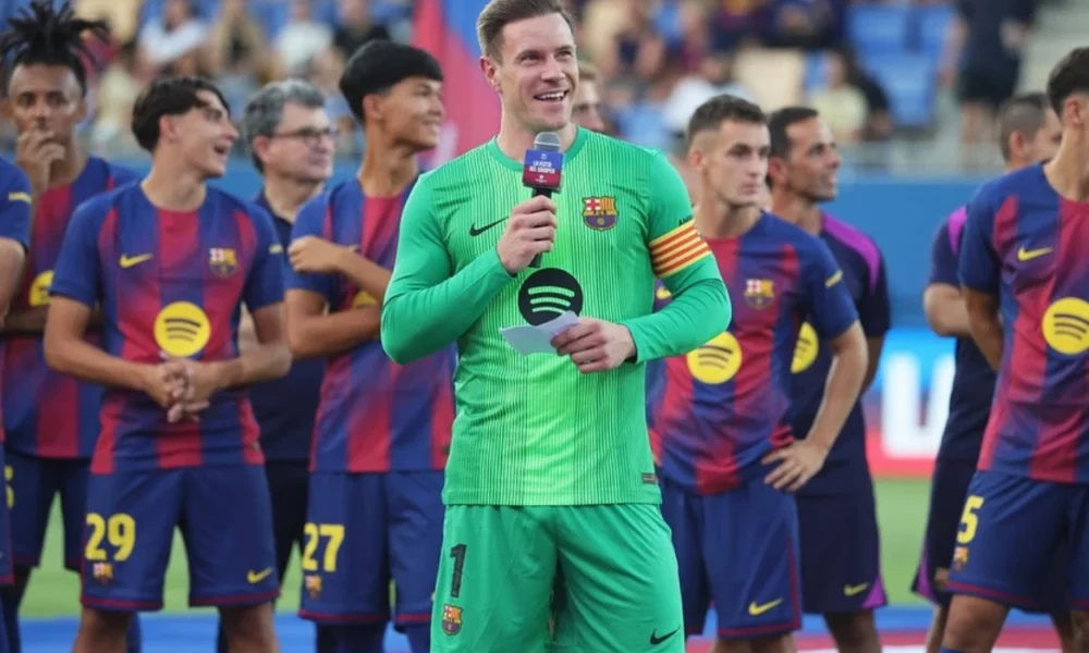 Demi bisa rekrut pemain baru, barcelona siap lepas ter stegen dengan harga murah