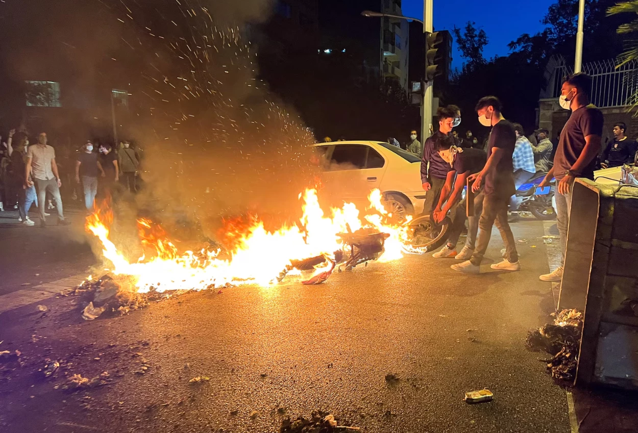 Demo di iran pecah! tewaskan 36 orang