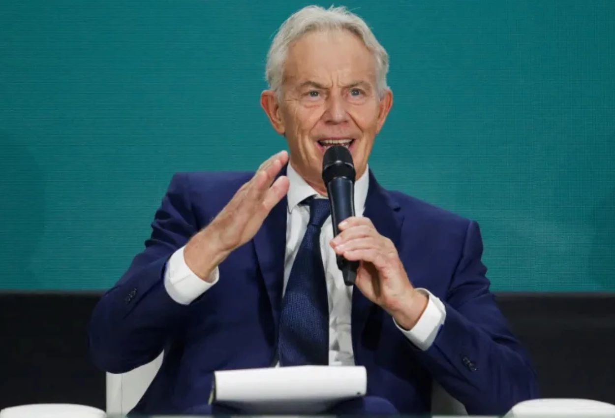 Donald trump libatkan tony blair masuk sebagai anggota dewan perdamaian gaza