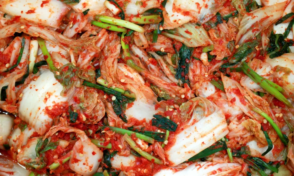 Gak cuma lezat, ternyata kimchi punya segudang manfaat kesehatan