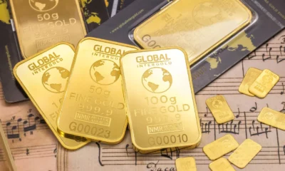 Harga emas antam hari ini 17 januari 2026 melemah!