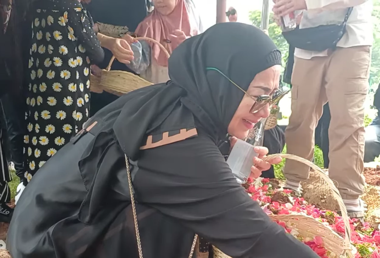 Innalillahi! ayah venna melinda meninggal di tempat pijat, begini kronologinya